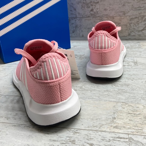 Adidas Swift Run running shoes - Picture 5 of 11